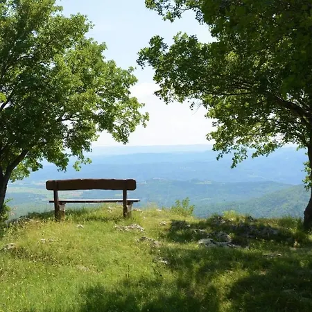 Anne A Lovely Place In The Mountains 别墅 Brest